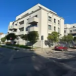 Wyjatkowy Taupe Apartament W Centrum Lodzi